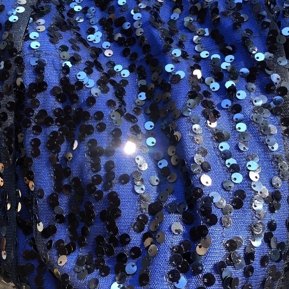 Gorgeous Blue Sequin Party Dress - Picture 4 of 5